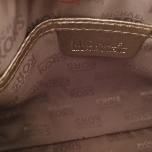 Limited Edition Micheal Kors holiday 2011 - Picture 5 of 5